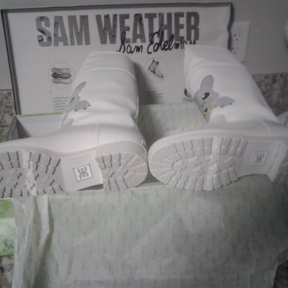 NWT White Rain Boots (no box) - Must Go!! - Picture 4 of 7